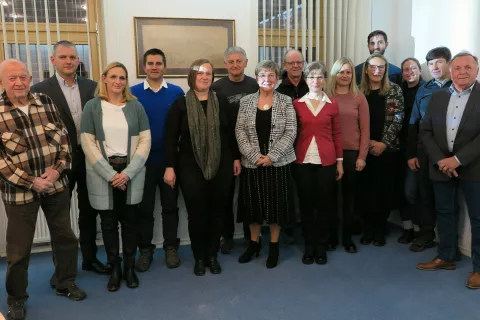 Novi sklic občinskega sveta Občine Bohinj. Svetniki so se na ustanovni seji zbrali pretekli teden.