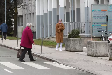 ZD Kranj Zdravstveni dom Kranj ambulta pacienti / Foto: Gorazd Kavcic