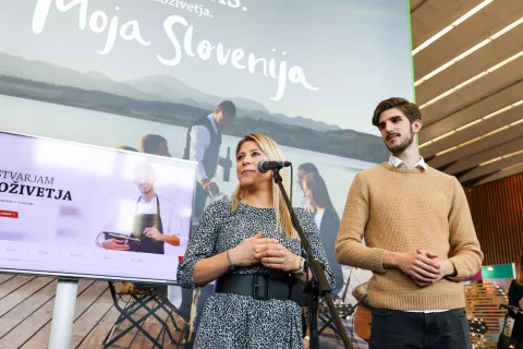 Monika Topolnik in Bruno &Scaron;ulman, ambasadorja portala Kariera v turizmu / Foto: Jo&scaron;t Gantar, STO