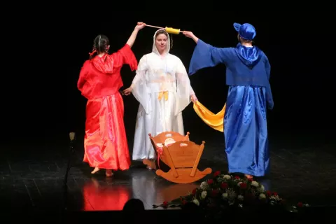 Začelo se je z rojstvom / Foto: Alenka Brun