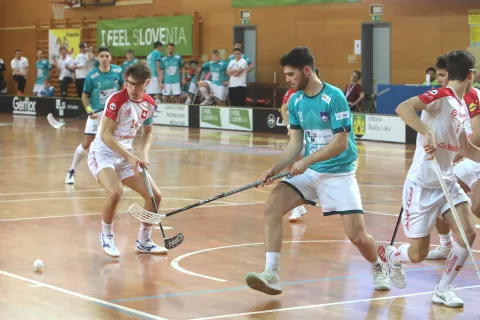 Floorball tekma med Slovenija proti Švica SP Svetovno prvenstvo Škofja Loka 2. mesto Floorball zveza Slovenije / Foto: Gorazd Kavčič