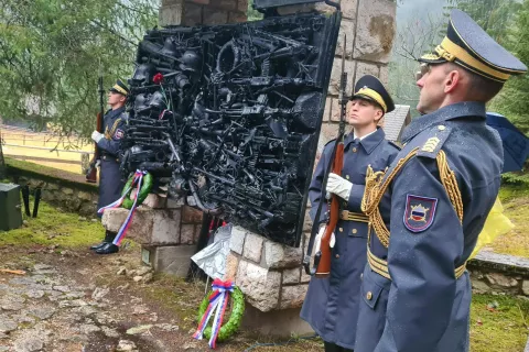 Tradicionalna slovesnost bo tudi letos pri spomeniku na Goreljku / Foto: Marjana Ahačič