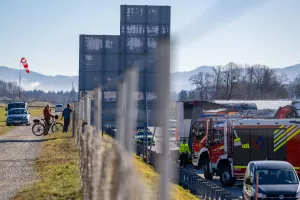 Prometna nesreča avtocesta Lesce pri izvozu Lesce / Foto: Nik Bertoncelj