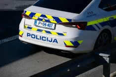 Prometna nesreča avtocesta Lesce pri izvozu LescePolicija 112 / Foto: Nik Bertoncelj