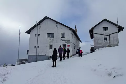 Planinski dom na Kumu ima odlično kulinarično ponudbo. / Foto: Jelena Justin