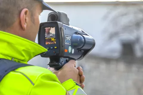 policija varnost promet kontrola prometa / Foto: Tina Dokl