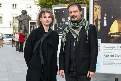 55. Teden slovenske drame, sklepna slovesnost s podelitvijo nagrad na fotografiji Neža Lučka Peterlin nagrada za mladega dramatika za dramsko besedilo Jagnje in Milan Ramšak Marković nagrada Slavka Gruma za najboljše novo nastalo dramsko besedilo Trilogija o mestih in ljudeh / Foto: Tina Dokl