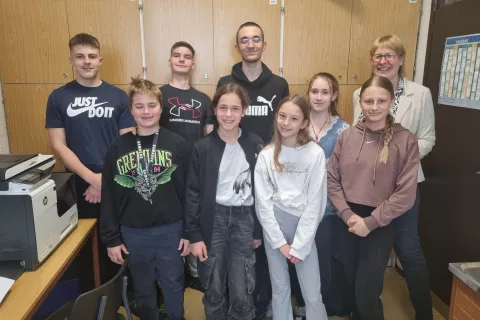 Člani ekipe prve pomoči OŠ Simona Jenka Kranj / Foto: Mateja Rant