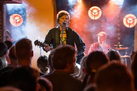 NAstop Alena Islamovića v Klubaru v Kranju, 19. 4. 2025 / Foto: Primož Pičulin