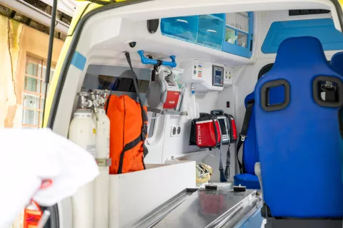 Ključni ukrepi novele so usmerjeni v stabilno in trajno delovanje javne mreže, so prepričani njeni pripravljavci. / Foto: Nik Bertoncelj