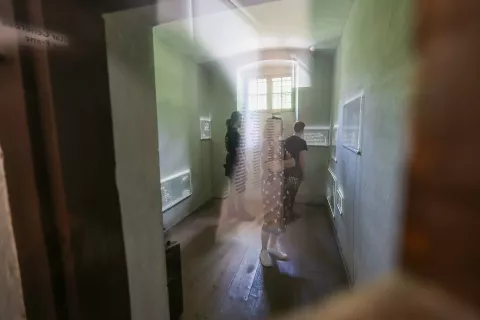 slovesnost ob zaključku zaključek obnove grobišča talcev in obnovljeni muzej talcev Begunje / Foto: Tina Dokl