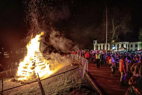 Kresovanje v Goričanah je tudi letos privabilo veliko obiskovalcev. / Foto: Peter Košenina / Foto: 
