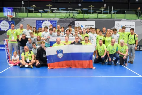 Mlada slovenska reprezentanca v floorballu je navdušila. / Foto: Arhiv Fzs
