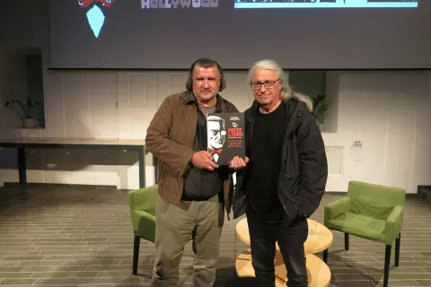 Strip sta v pogovoru predstavila avtor Zoran Smiljanić in pisec spremne besede Marcel Štefančič jr. / Foto: Igor Kavčič