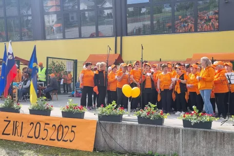 V Žireh danes gostijo vseslovensko srečanje članov Šole zdravja. / Foto: Mateja Rant