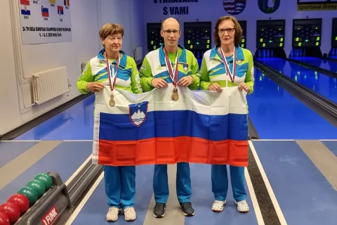 Marija Fras (MDSS Celje), Marjan Žalar (MDSS Kranj) in Jelka Orban (MDSS Murska Sobota) so za Slovenijo skupaj osvojili kar sedem medalj. / Foto: Arhiv Mdss Kranj