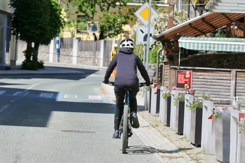 Med nadzorom so največ kršitev storili kolesarji. Fotografija je simbolična. / Foto: Tina Dokl