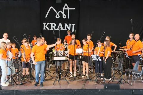 Letos se je predstavil novoustanovljeni Mladinski pihalni orkester. / Foto: Foto Boni