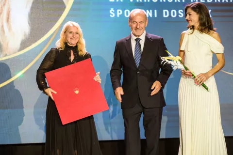 Podelitev Bloudkovih nagradeza šport za prejšnja obdobja, Alenka Dovžan / Foto: Primož Pičulin