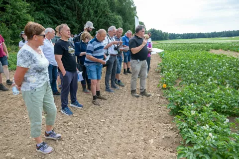 Dan krompirja v Lahovčah, Kmetijski inštitut Slovenije / Foto: Primož Pičulin