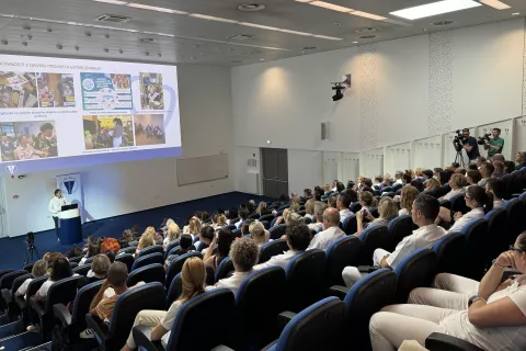 Javna tribuna zobozdravnikov / Foto: Zzs