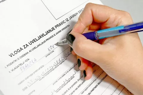 Zagovornik načela enakosti je opozoril na deloma diskriminatorno ureditev državnega štipendiranja dijakov. Fotografija je simbolična. / Foto: arhiv Gorenjskega glasa