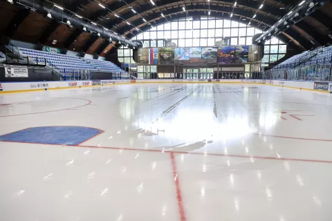 ledena dvorana Bled obnovljena / Foto: Tina Dokl