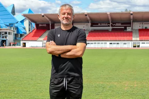 nogometni klub Triglav nogomet trening novo vodstvo, Dejan Djuranović glavni trener / Foto: Tina Dokl