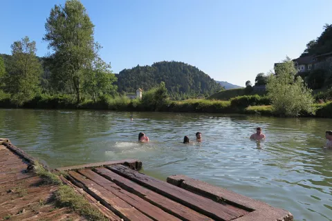 Kopališče Puštal, kopanje / Foto: Vilma Stanovnik
