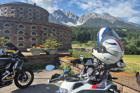 Na poti smo se ustavili v Innichenu, saj nas Dolomiti vedno prevzamejo. / Foto: Vilma Stanovnik