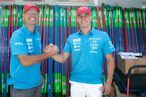 Miha Verdenik in Žan Kranjec sta zadovoljna z uvodnimi treningi na snegu. / Foto: Matic Zorman