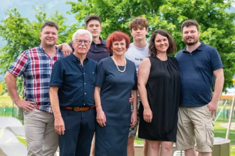 družina vidmar jesenice / Foto: Osebni Arhiv