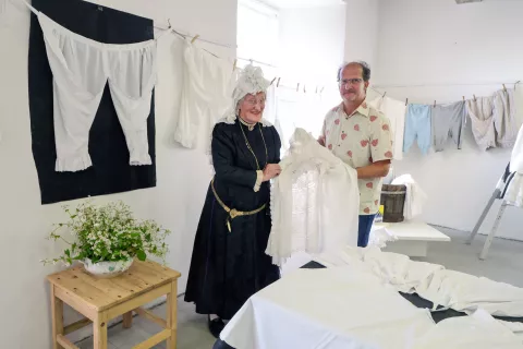 odprtje razstava o spodnjem perilu naših prednikov Spodi nč, gor pa bl mau v Samostan Mekinje Kamnik / Foto: Tina Dokl