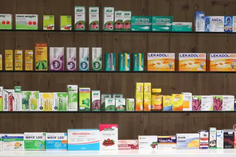 Slovenci največ receptov prejmemo za zdravila Aspirin, Lekadol, Nalgesin in druga protibolečinska sredstva. / Foto: Gorazd Kavčič / Foto: 