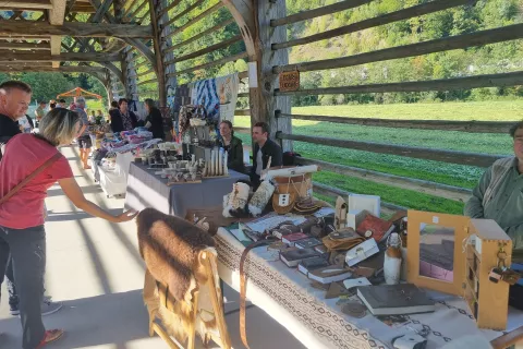 Svojo ustvarjalnost je na Visokem predstavilo 26 razstavljavcev. / Foto: Mateja Rant