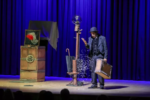 čaroben večer leta Gala Magic Show 2024 Bled na fotografiji Charly Brahim iz francije / Foto: Tina Dokl