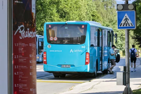 Območji krajevnih skupnosti Jošt in Podblica so vključili v mestno tarifno območje. / Foto: Tina Dokl