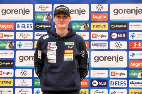 SZS Smučarska zveza Slovenije predstavitev reprezentanc reprezentanca pred sezono tekem FIS in IBU svetovnega pokala sezona 2025/2026 na fotografiji skoki moški Domen Prevc / Foto: Tina Dokl