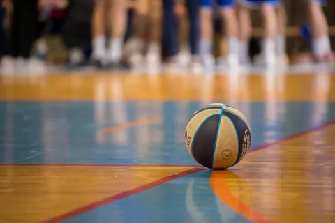 Tekma 17. kroga košarkarske lige OTP banka GGD Šenčur - ECE Triglav Kranj / Foto: Primož Pičulin