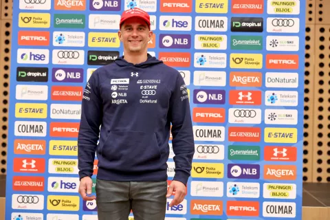 Kranjec na uvodu v Söldnu deveti