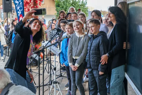 Sunita Williams astronavtka obisk doma Leše občina Tržič / Foto: Tina Dokl