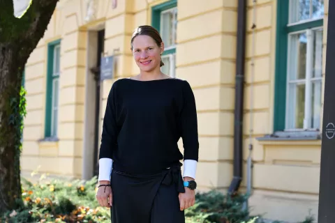 »Železna ženska« se je vrnila s Havajev