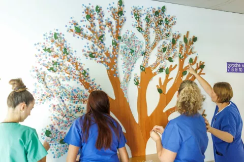 Cvetoč spomin na babico