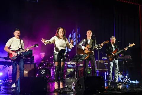 koncert žur za vse generacije in okuse z naslovom U zboto zvečer nastopajoči Strmina, Gino &band, The Dreams v KUD Ivan Cankar Sv Duh Škofja loka na fotografiji Strmina / Foto: Tina Dokl