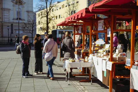 Tržnica lokalnih dobrot - kranjsko, jesen 2025 / Foto: Sandi Fišer, Mediaspeed