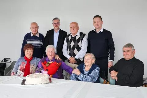 Katarina Eržen sto let iz Železnikov živi Dom dr. Janka Benedika Radovljica / Foto: Tina Dokl