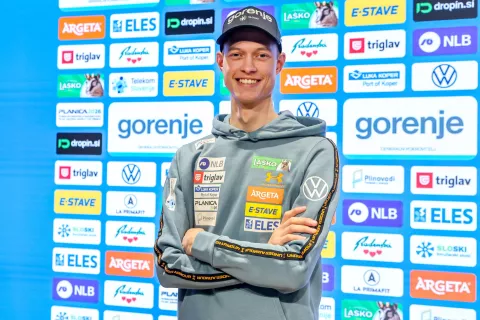 novinarska reprezentanca skoki LJ Rok Oblak / Foto: Tina Dokl