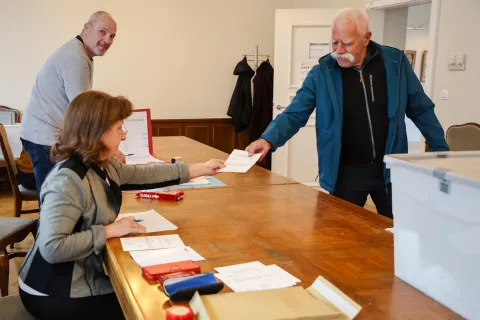 predčasno glasovanje referendum zakon o prostovoljnem končanju življenja drugi letos 2025 občina Radovljica / Foto: Tina Dokl