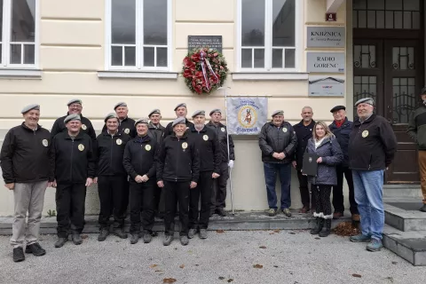 Za dostojnejši spomenik