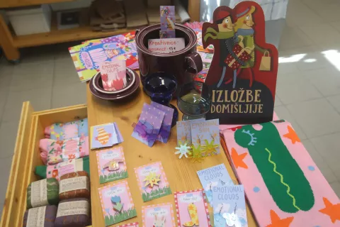 Odpira se svet Izložb domišljije